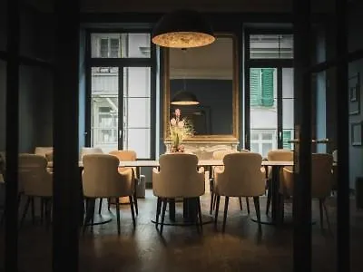 Отель The By The Hey