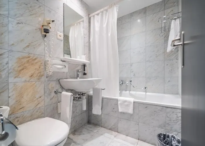 Hotel The By The Hey Interlaken