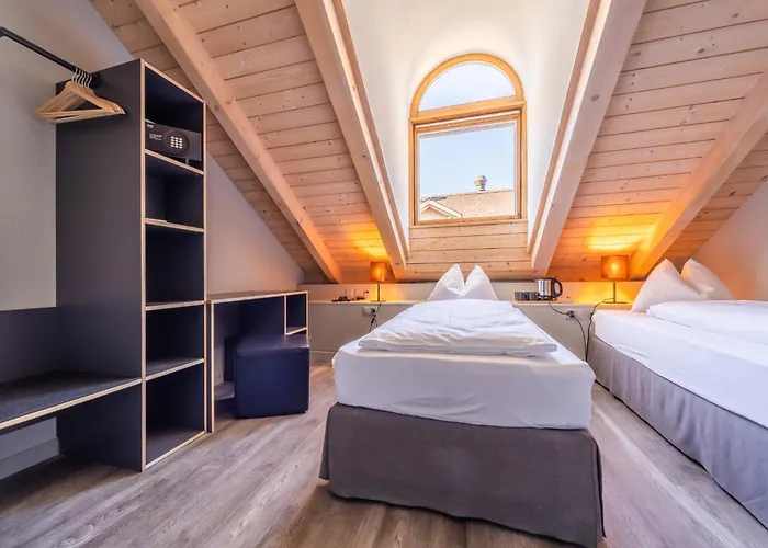 The By The Hey Hotel 3*