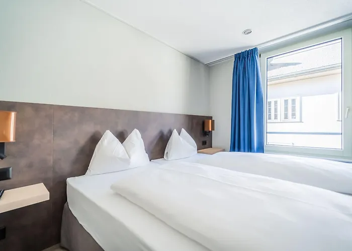 Hotel The By The Hey