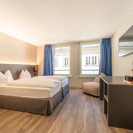 호텔 The By The Hey